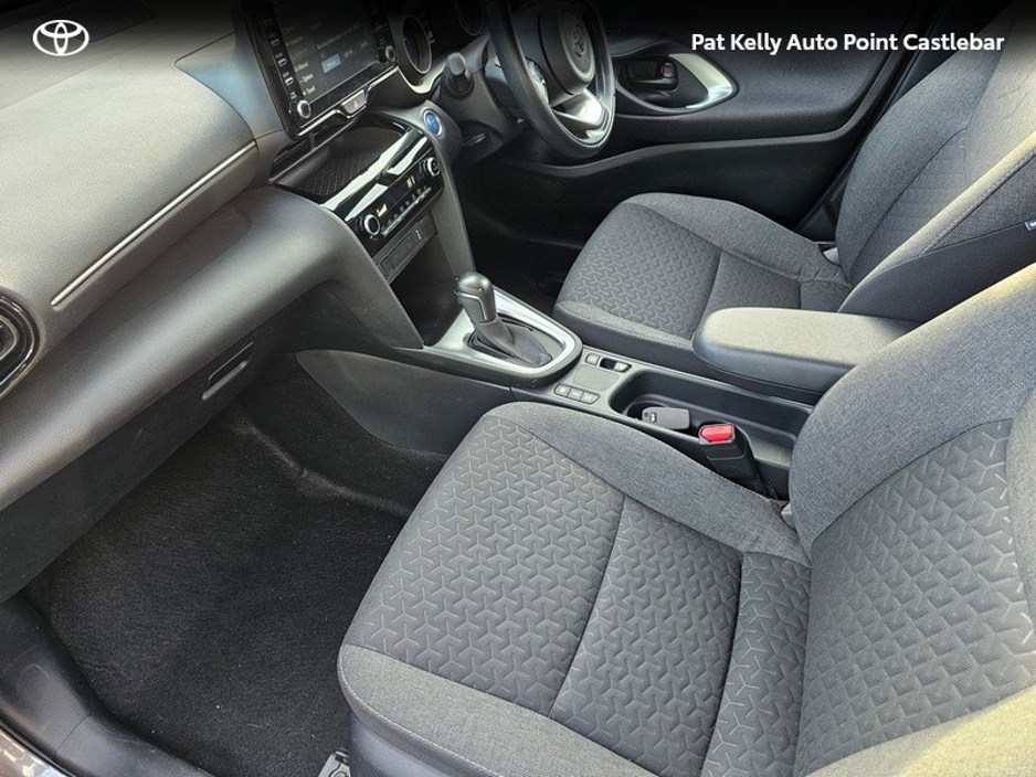 2023 Toyota Yaris Cross YARIS CROSS LUNA €27,900