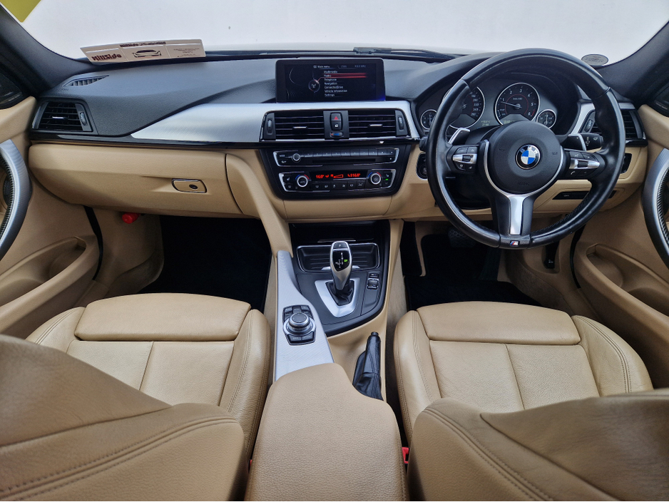 2013 BMW 3 Series - image 27