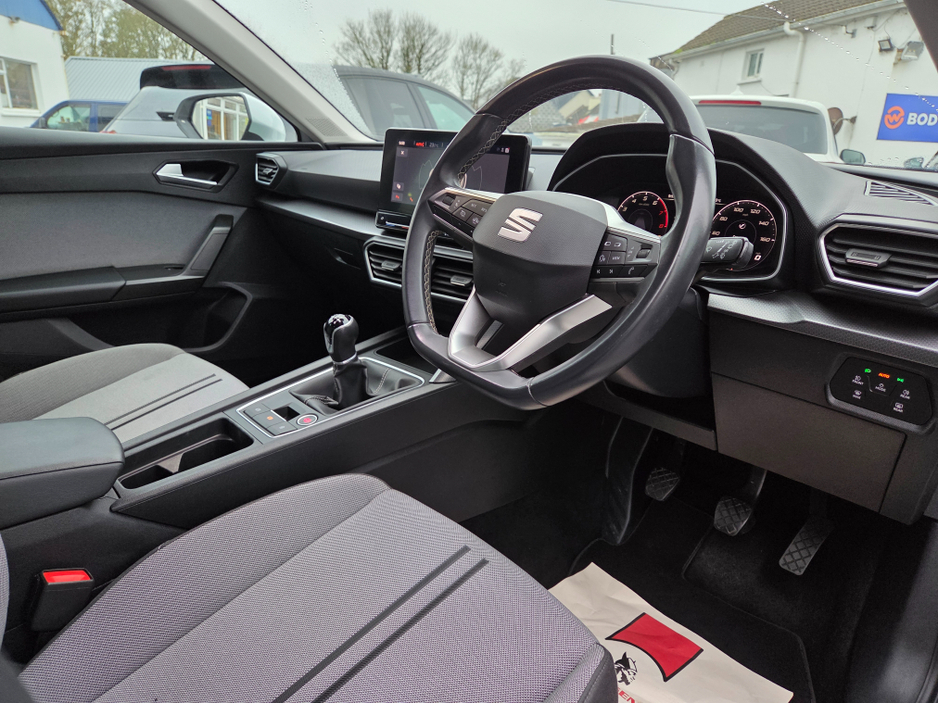 2022 SEAT Leon - image 20