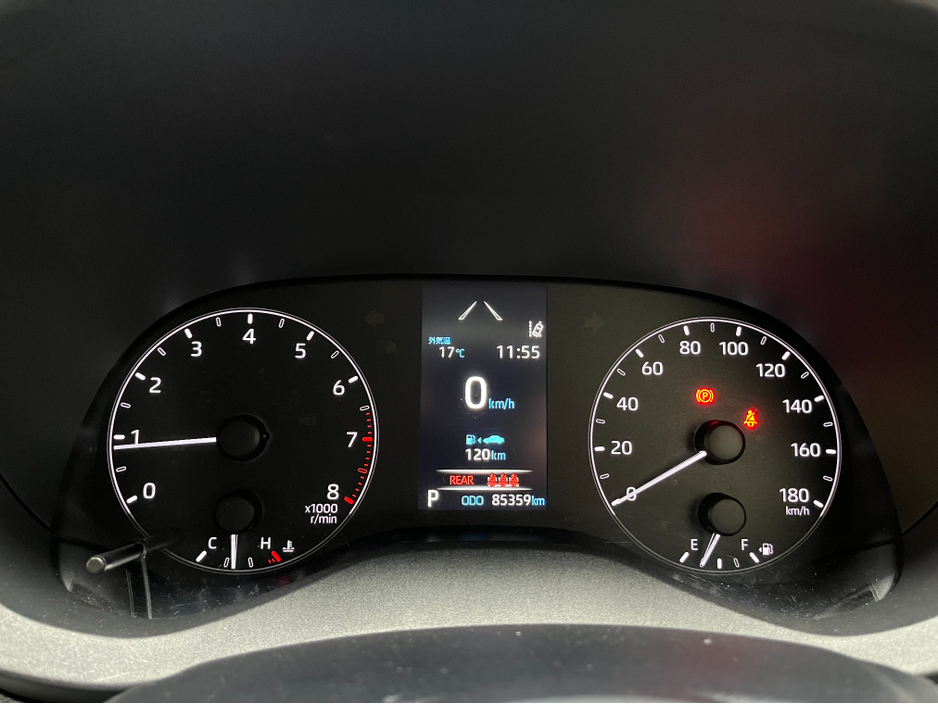 2021 Toyota Yaris - image 17