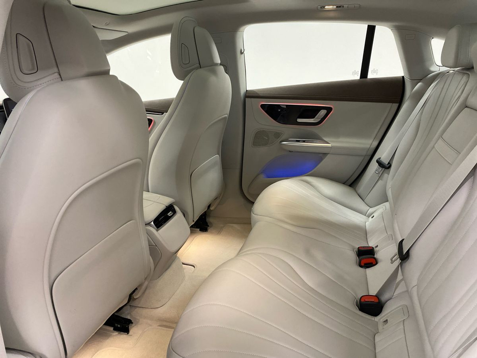 2023 Mercedes-Benz EQE EQE 300 AMG & Panoramic Sunroof €47,950
