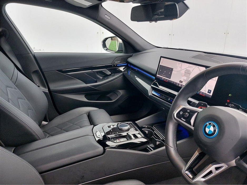 2025 BMW 5 Series 530e M Sport €63,995