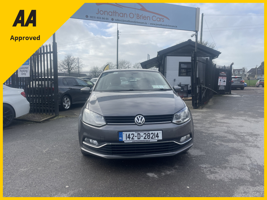 2014 Volkswagen Polo - image 8