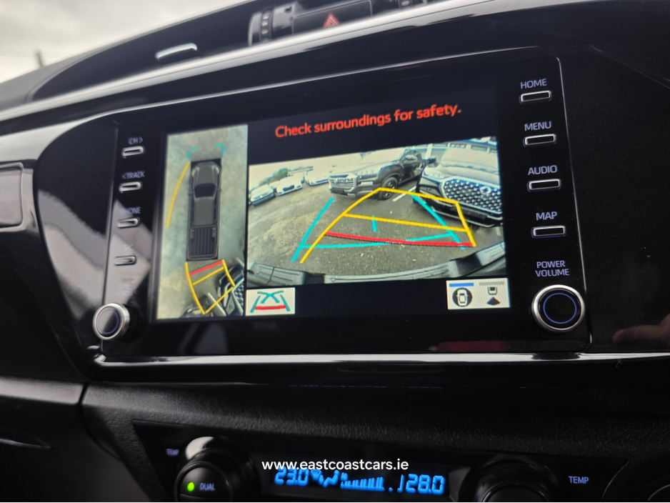 2023 Toyota Hilux GR EDITION 2.4D 360 REV CAMERA  4X4 HALF LEATHER  SEATS - €48,500