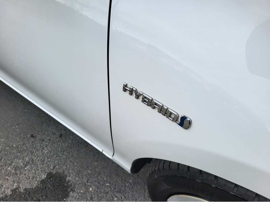 2020 Toyota Aqua - image 11