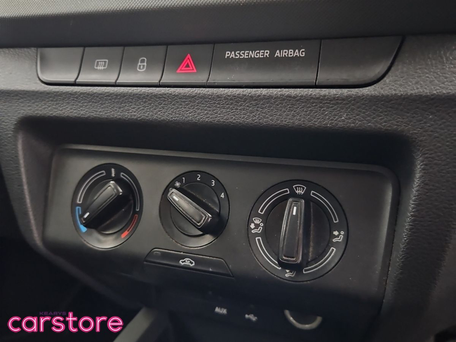 2016 Skoda Fabia - image 19