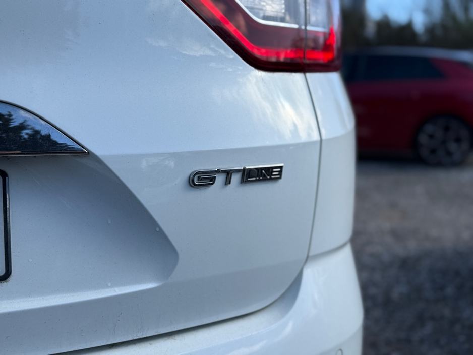 2017 Renault Megane - image 15