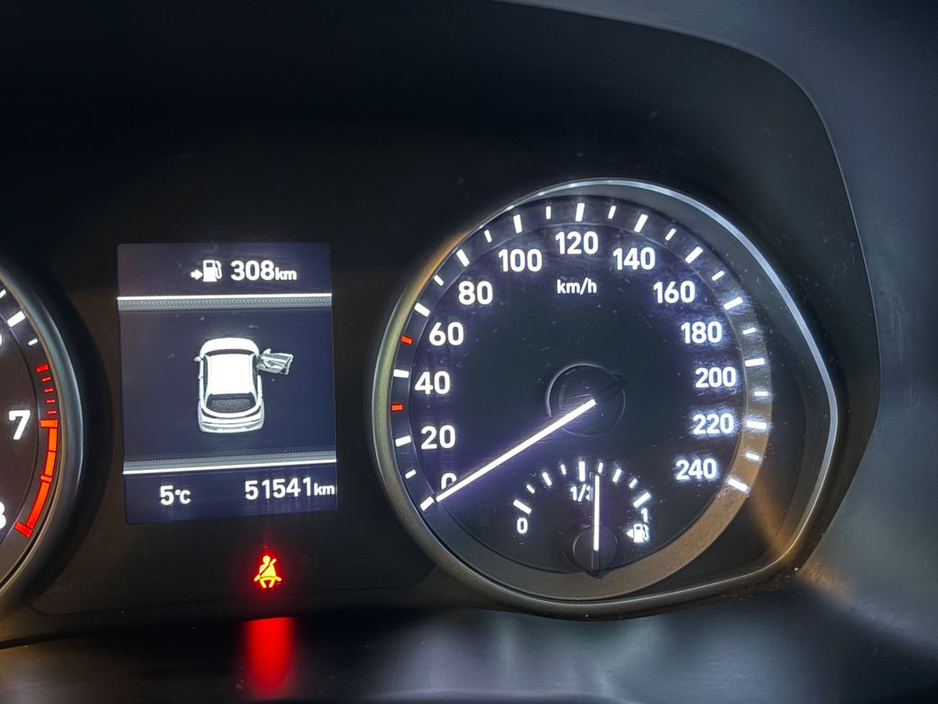 2017 Hyundai i30 - image 9