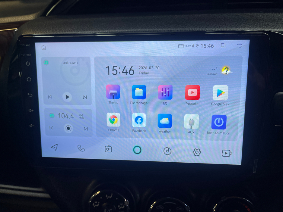 2017 Toyota Vitz 2017 auto (low mileage) €10,995