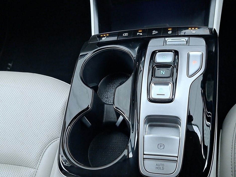 2022 Hyundai Tucson - image 29