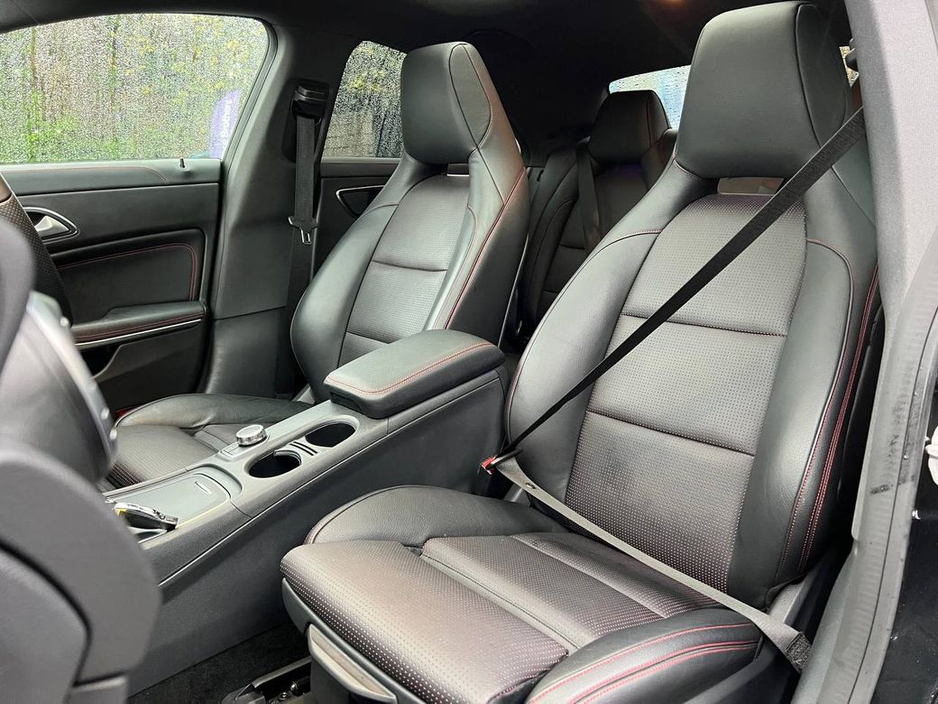 2017 Mercedes-Benz CLA Class CLA180 AMG-LINE 1.6 // OPENING PAN ROOF // LEATHER HEATED SEATS €21,950