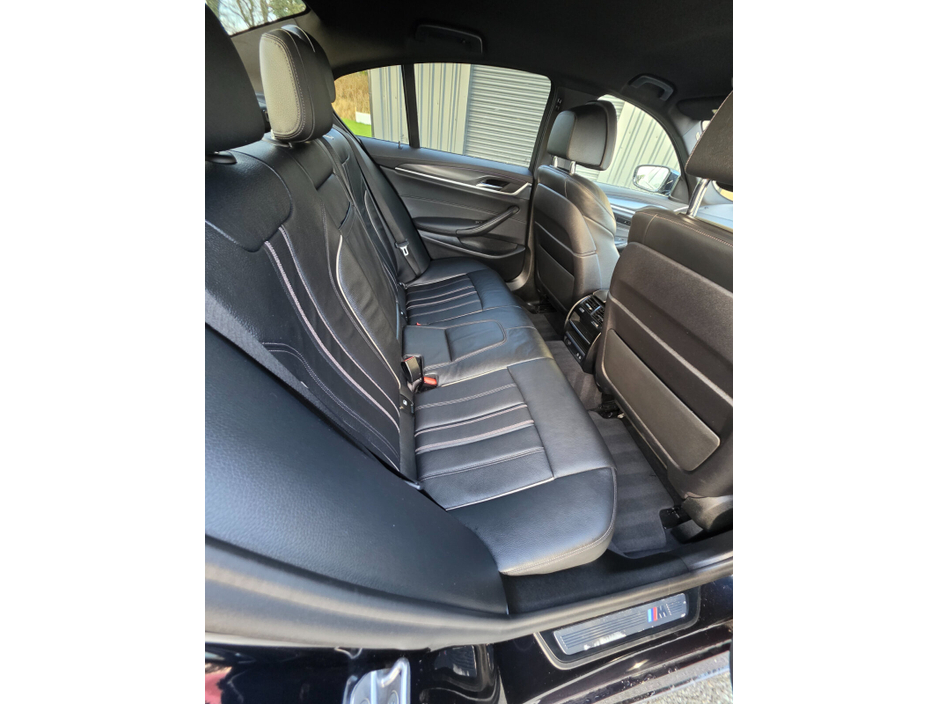 2021 BMW 5 Series 530e M Sport €31,995