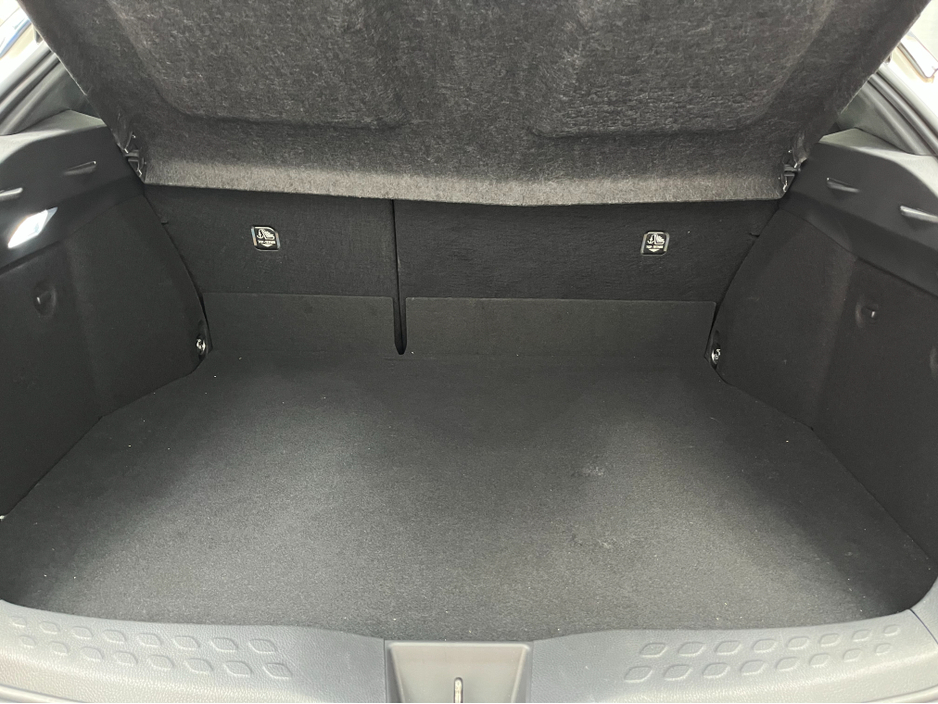 2019 Toyota C-HR - image 7