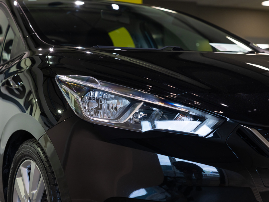 2019 Nissan Micra - image 7