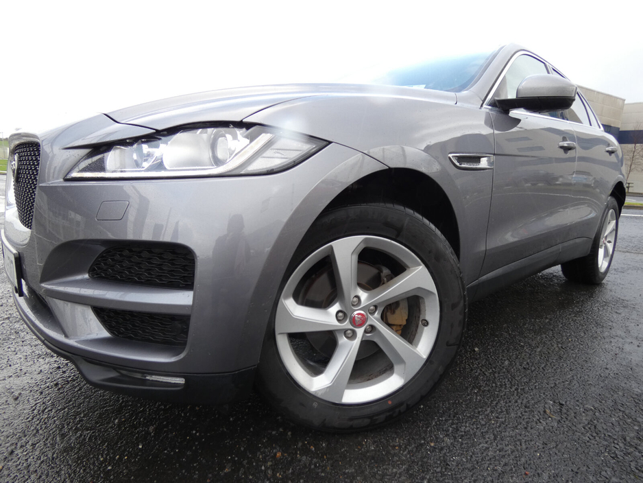 2020 Jaguar F-Pace RWD 2.0 D 180PS Chequered Flag Auto €26,950