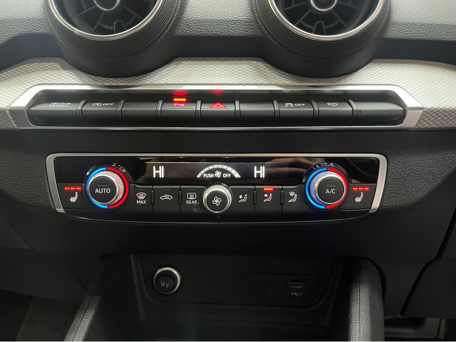 2023 Audi Q2 €33950 2023 AUDI Q2 2.0 TDI ADVANCED 2.0 AUTOMATIC / REVERSE CAMERA / CRUISE CONTROL / HEATED SEATS €33,950