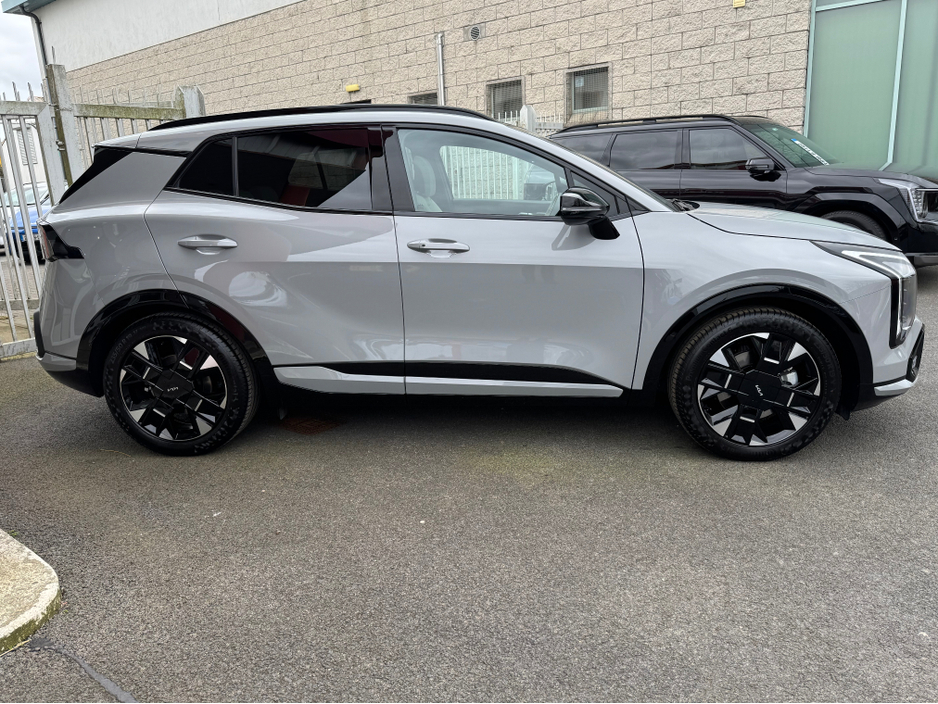 2026 Kia Sportage - image 7