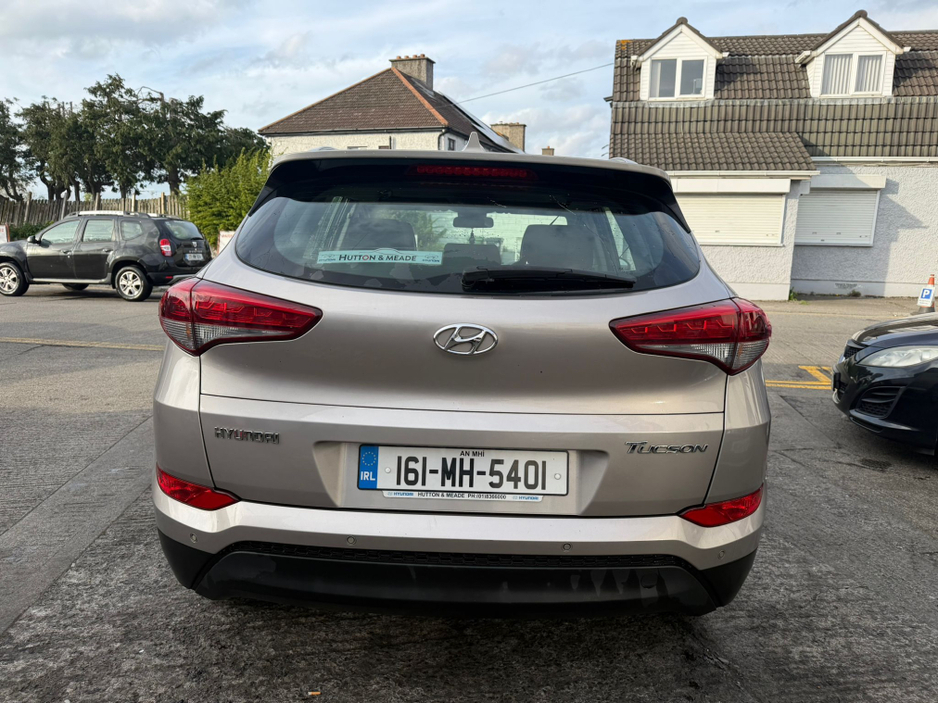 2016 Hyundai Tucson - image 16