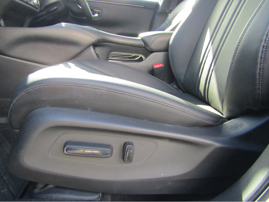 2024 Honda ZR-V - image 8