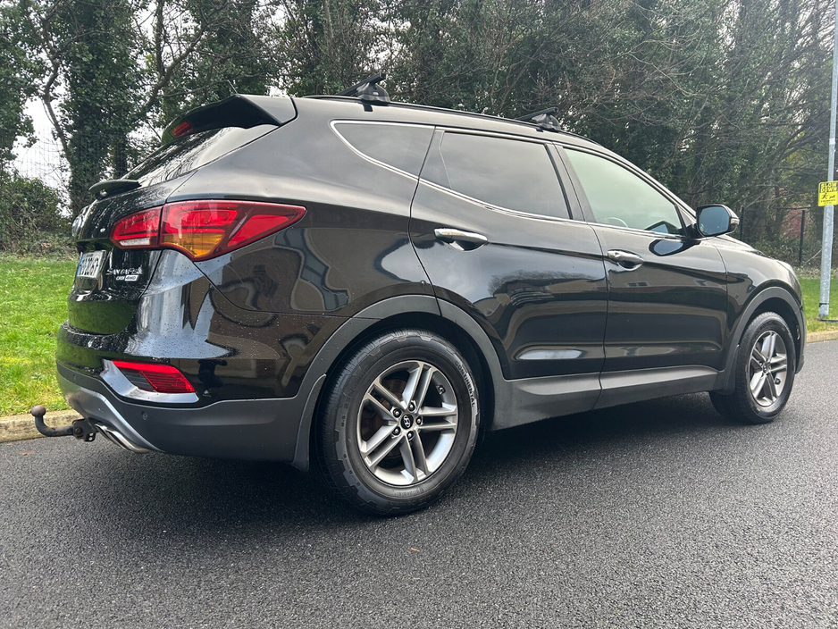 2016 Hyundai Santa Fe 2.2 CRDi 4WD Executive €14,950