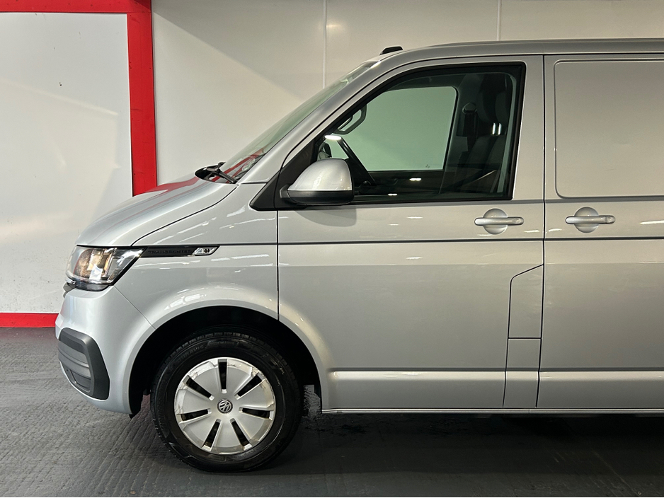 2021 Volkswagen Transporter T6 30 PVL T TDI 15 150HP MANUAL 6SPEED FWD 5DR €22,750