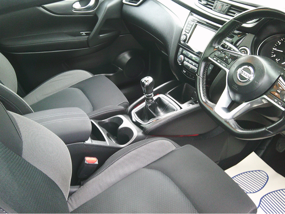 2018 Nissan Qashqai NEW NCT 2028, PREMIUM, 360 CAMERA , PANORAMIC ROOF, SAT./NAV., CRUISE, LOW KMS. HISTORY. €14,799