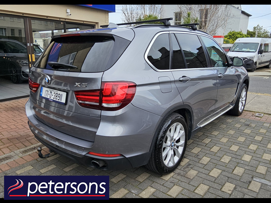 2017 BMW X5 - image 13