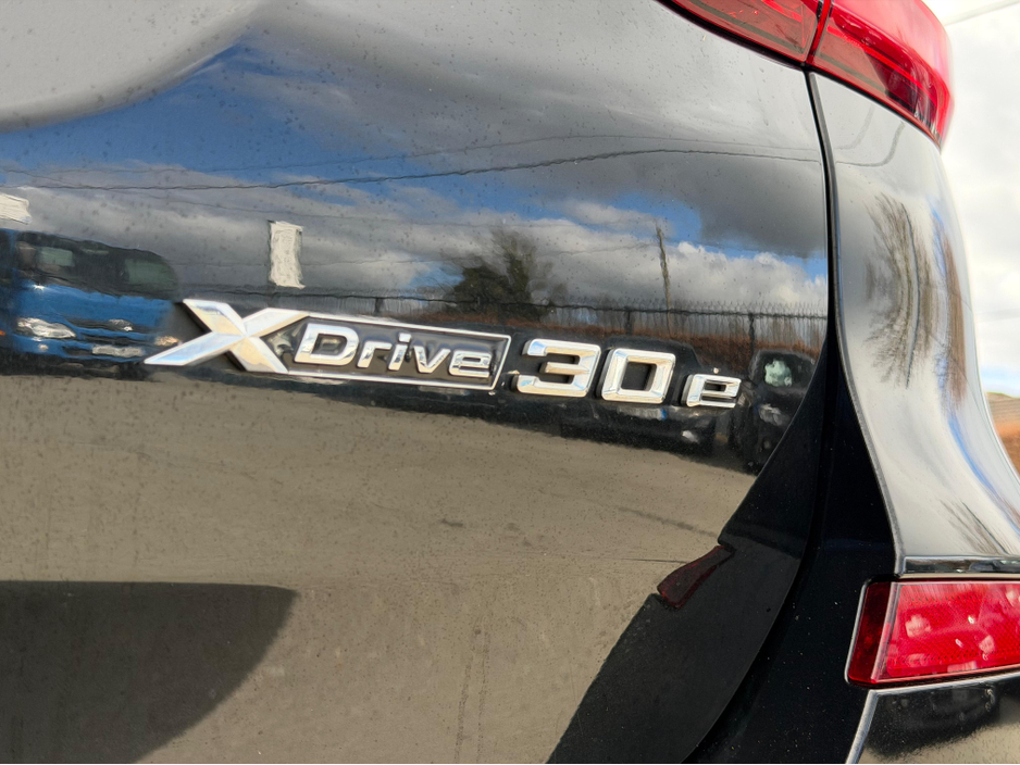 2021 BMW X3 - image 11