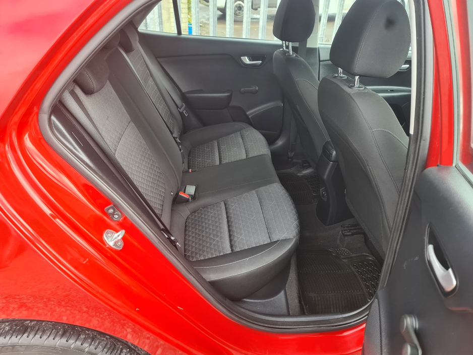 2017 Kia Rio - image 10