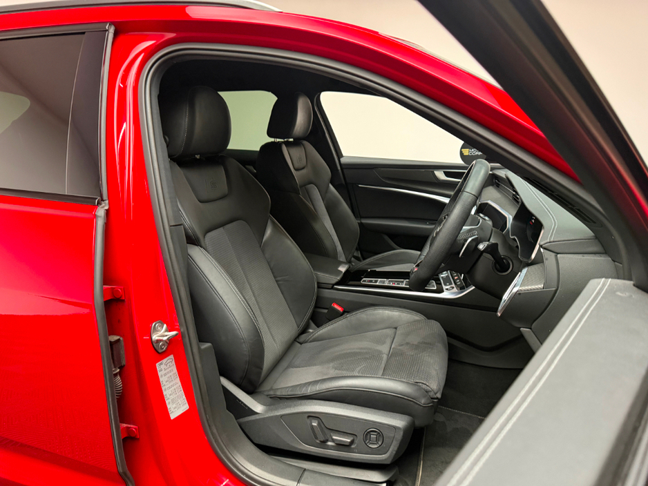 2023 Audi A6 50 TFSI E QUATTRO AVANT BLACK EDITION €49,990