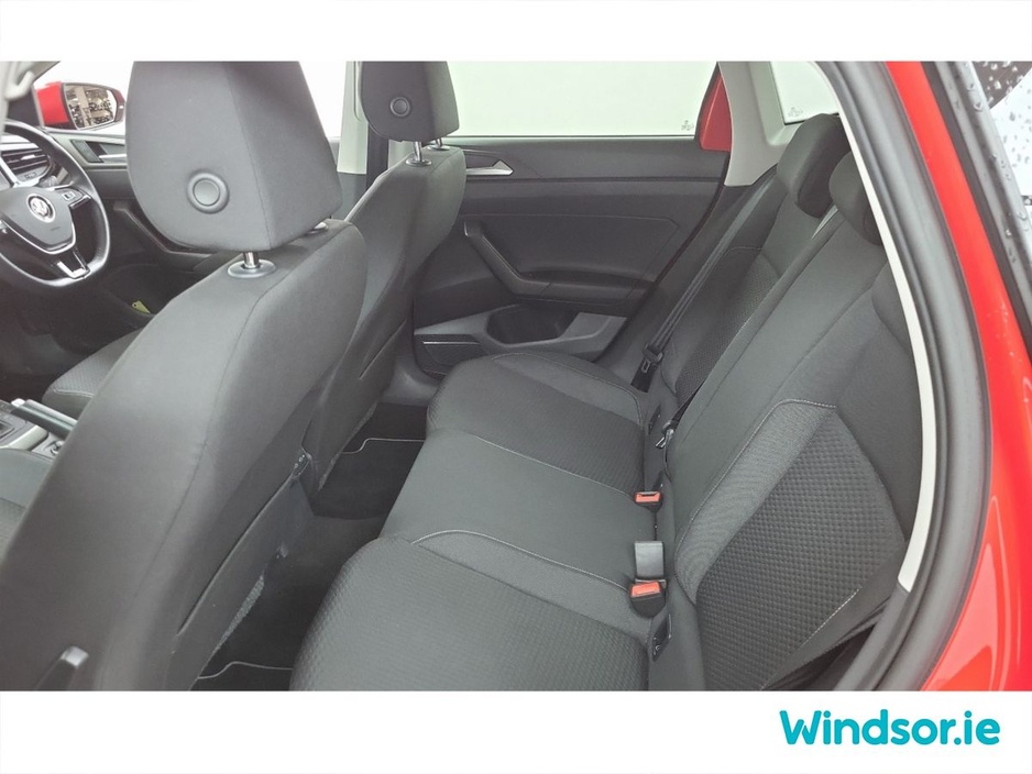 2022 Volkswagen Polo - image 8