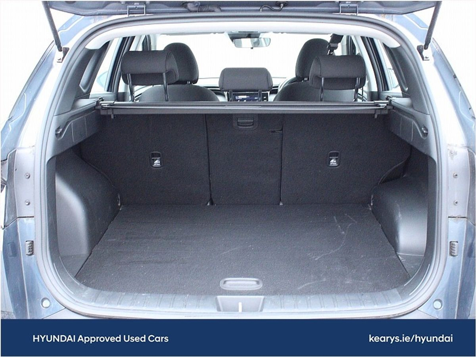 2022 Hyundai Tucson - image 9