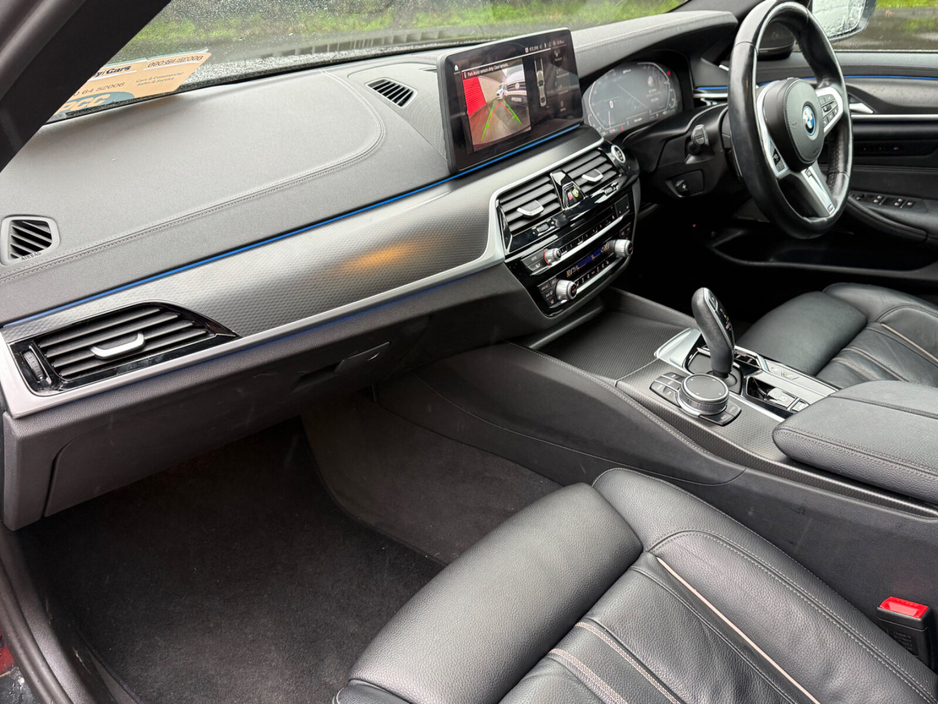 2022 BMW 5 Series 530e M Sport