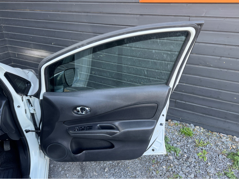 2017 Nissan Note - image 16