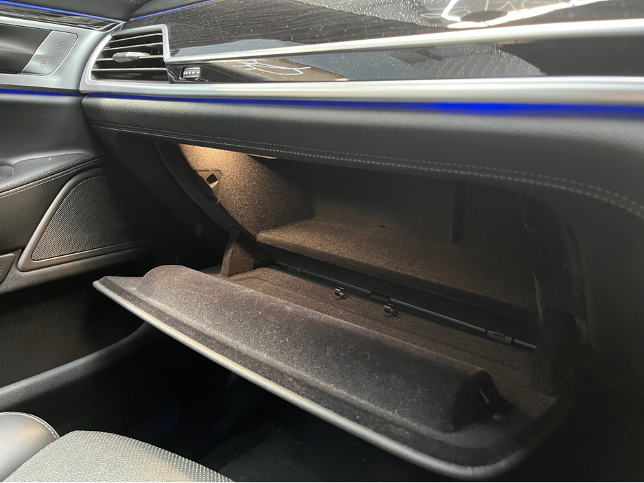 2018 BMW 7 Series €28950 2018 BMW 740E IPERFORMANCE M-SPORT 2.0 AUTOMATIC / CRUISE CONTROL 360° CAMERA / ELECTRIC MEMORY HEATED & MASSAGING SEATS / AMBIENT LIGHTS / PADDLE SHIFTERS / PANORAMIC SUNROOF €28,950