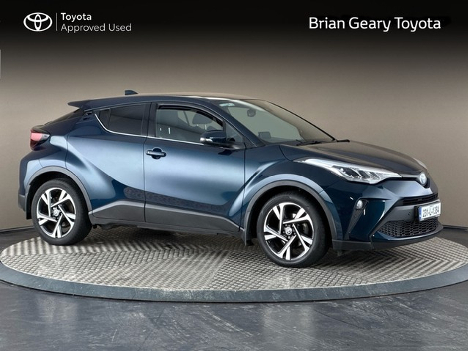 2023 Toyota C-HR Sport Hybrid €29,950