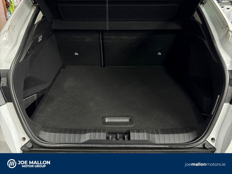 2023 Renault Arkana - image 13