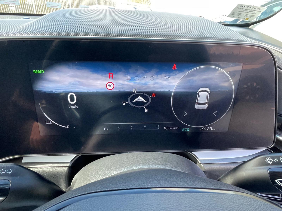 2024 Kia Niro - image 4