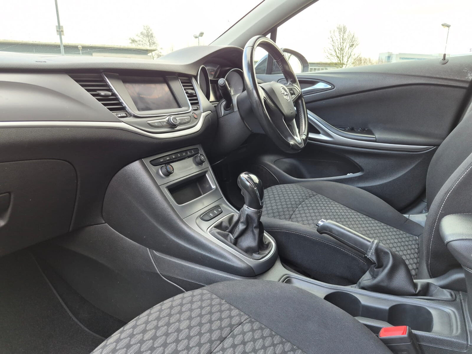 2022 Opel Astra 1.5 Turbo D 105PS 6 Speed SC €9,950