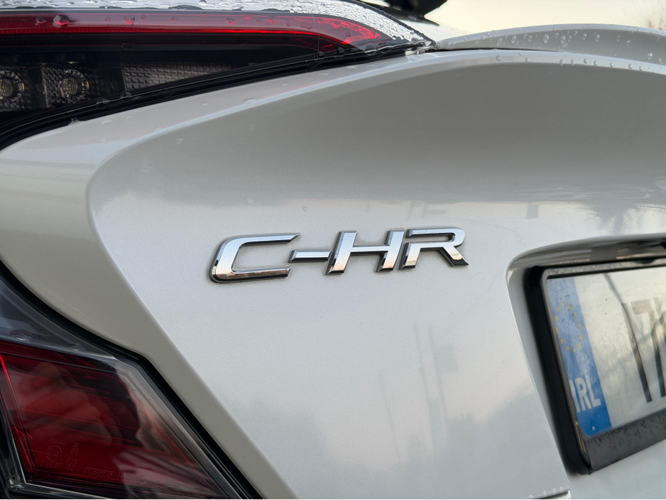 2017 Toyota C-HR (171) 1.8 HYBRID SPORT AUTO
