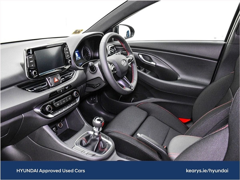 2023 Hyundai i30 - image 5