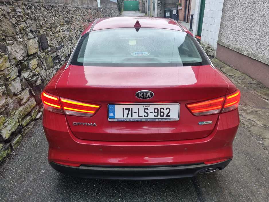 2017 Kia Optima 1.7 D Platinum €7,499