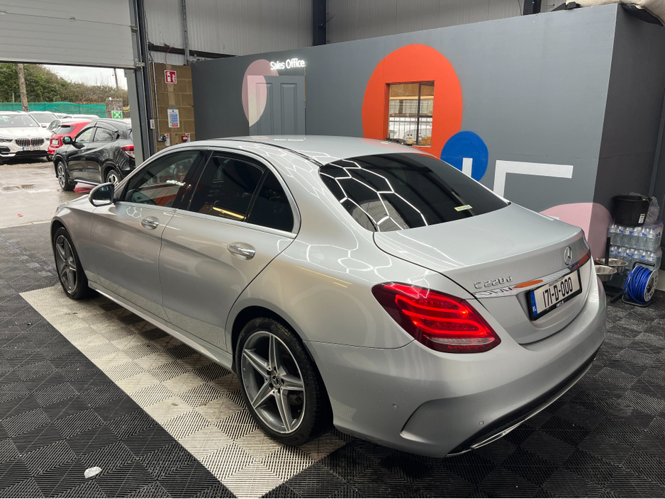 2017 Mercedes-Benz C Class 2017 MERCEDES-BENZ C220D LAUREUS EDITION 2.2 AUTOMATIC / CRUISE CONTROL / REVERSE CAMERA / ELECTRIC MEMORY & HEATED SEATS / PADDLE SHIFTERS / AMBIENT LIGHTS AND MORE