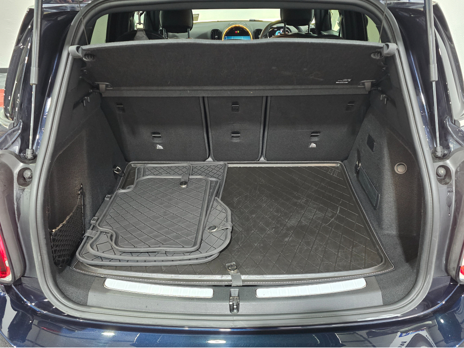 2023 MINI Countryman - image 12