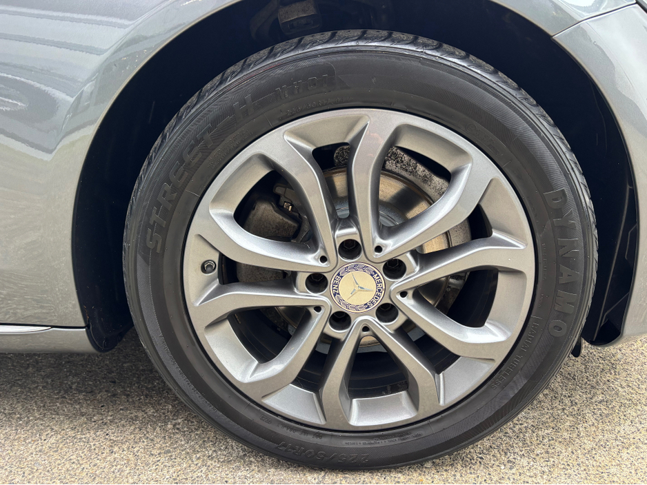 2017 Mercedes-Benz C Class 180 AVANTGARDE AUTO 4DR €16,900