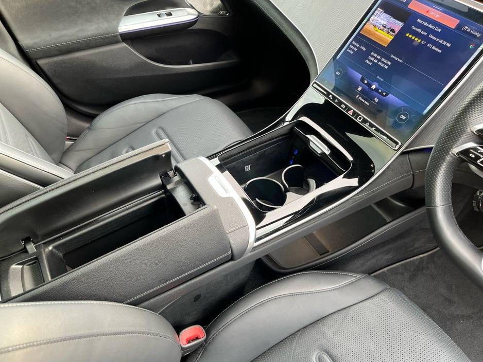 2022 Mercedes-Benz AMG AMG EQE 43 4MATIC Premium Plus €59,950