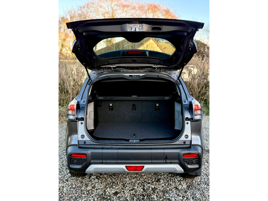 2025 Suzuki SX4 - image 8