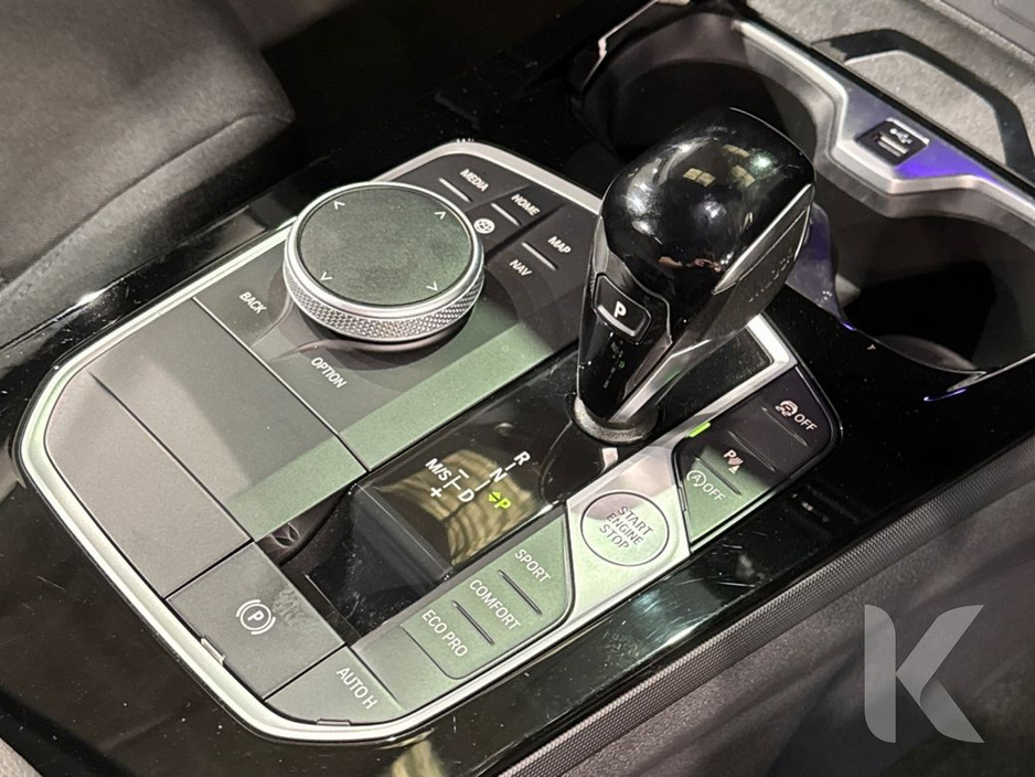 2023 BMW 1 Series - image 17