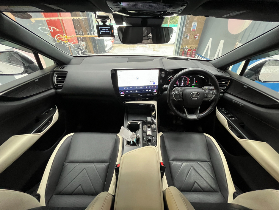 2023 Lexus NX 350h - image 21