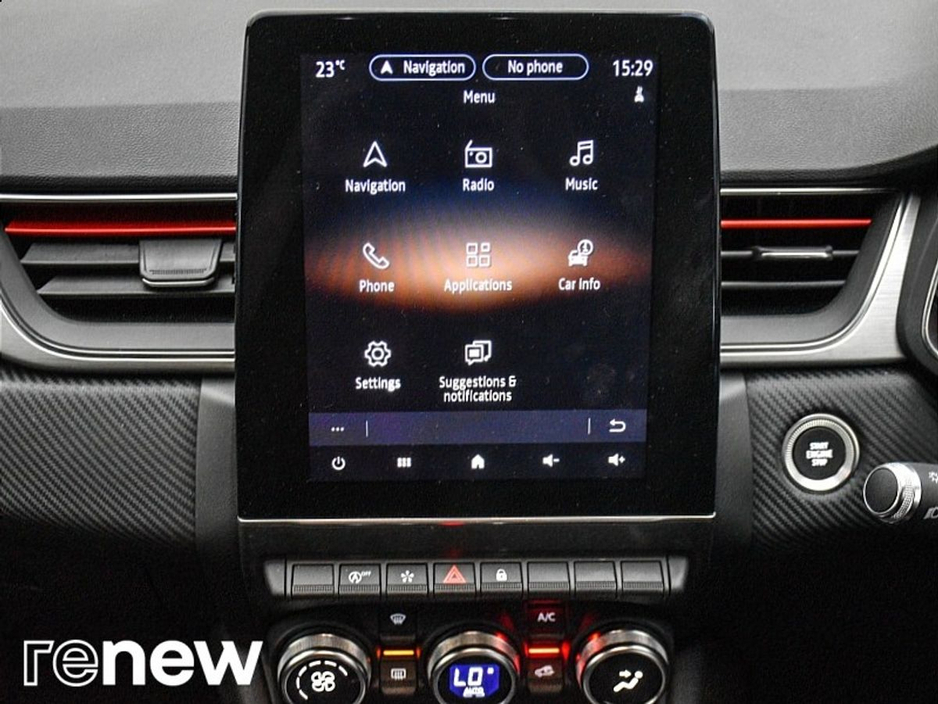 2022 Renault Captur - image 23